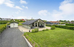 Beautiful Home In Hejls With Kitchen Hejls